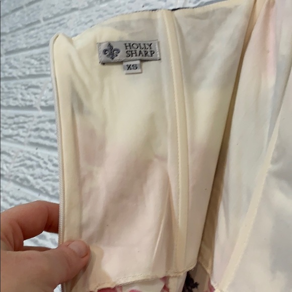 XS floral dress by Holly Sharp. - Picture 11 of 12